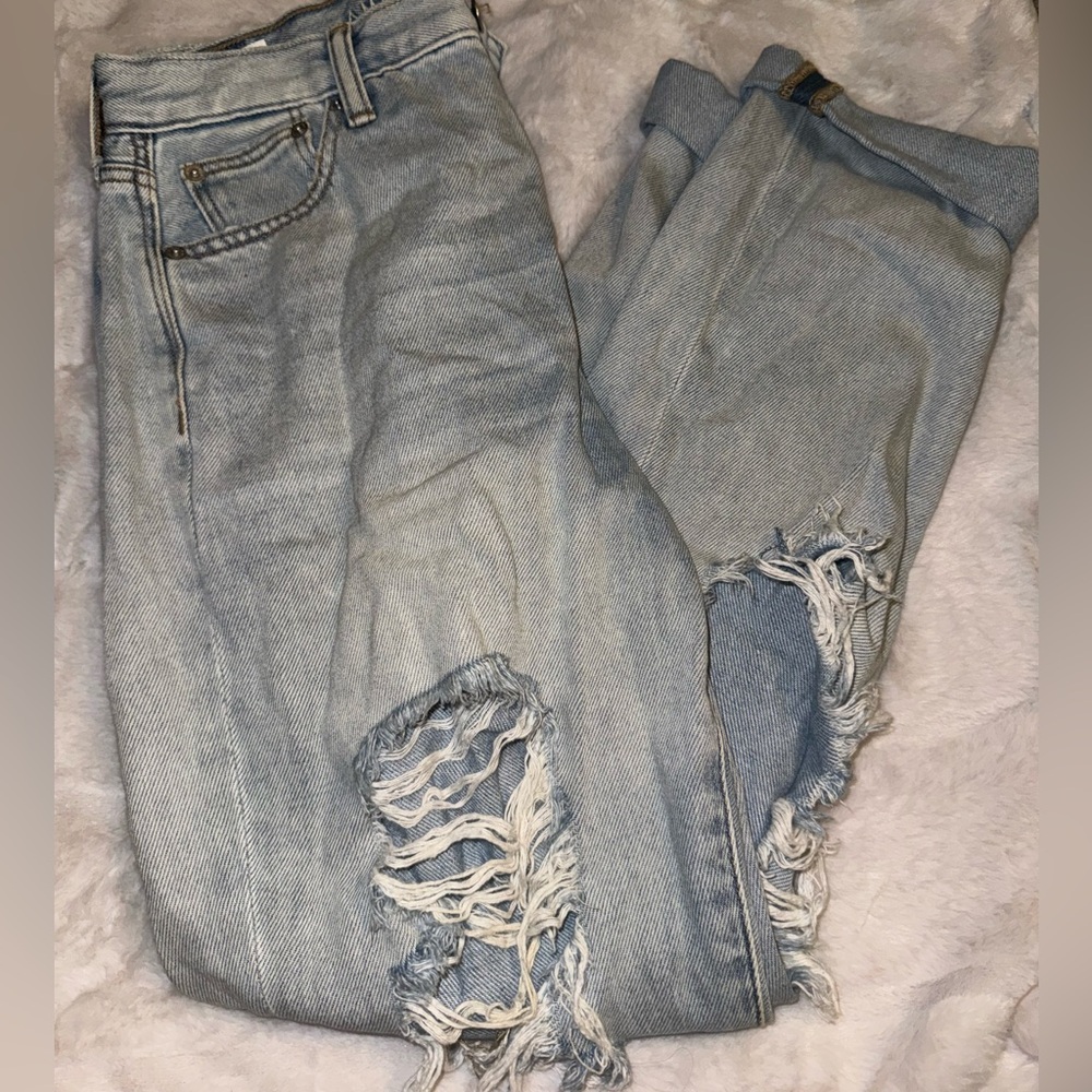 American eagle distressed mom jeans